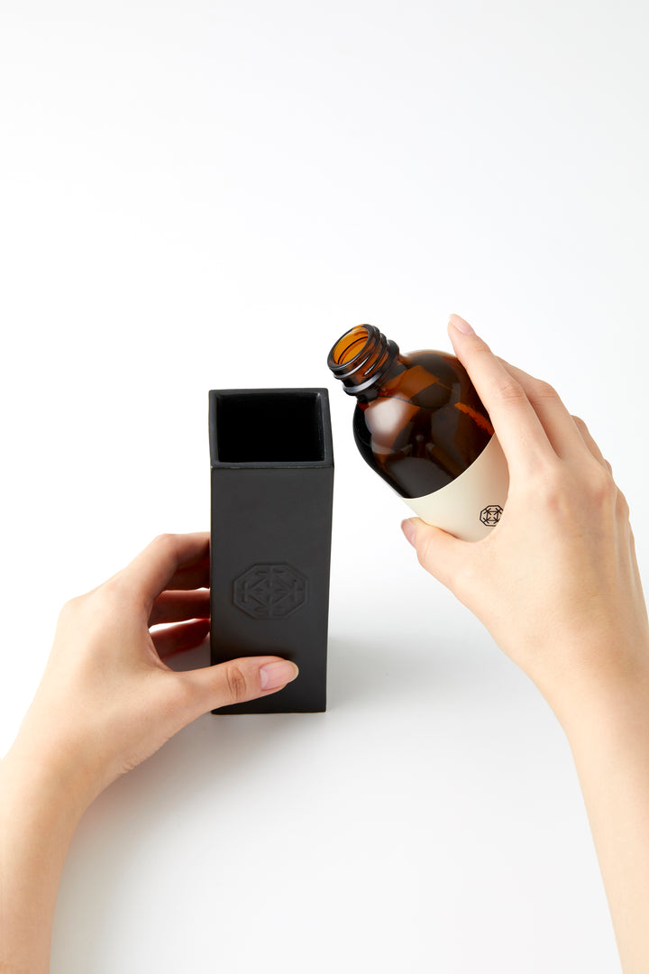 KITOWA Porcelain Diffuser Refill HIBA | Normcore Fragrance